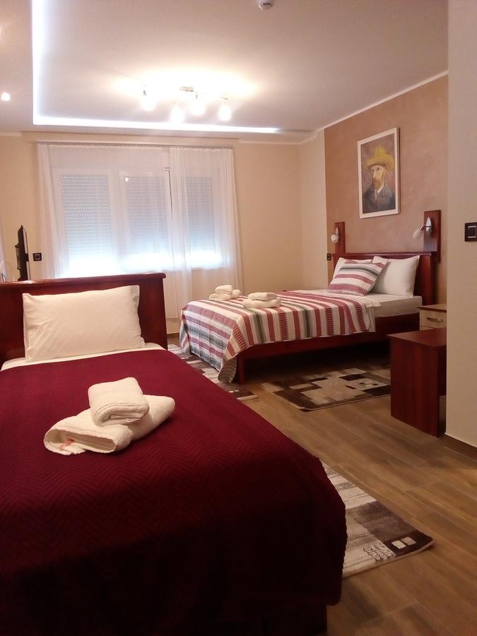 Konak Kutko Pancevo Ngoại thất bức ảnh