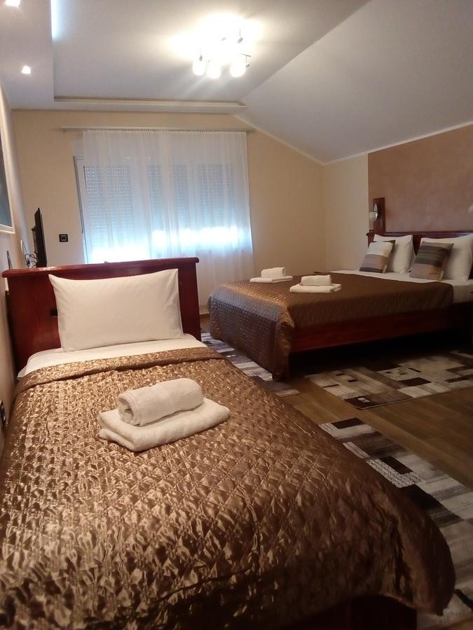Konak Kutko Pancevo Ngoại thất bức ảnh